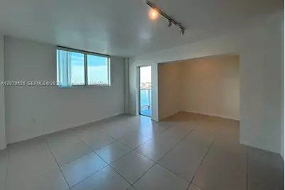 7525 E Treasure Dr #1008, North Bay Village, FL 33141 - Photo 6