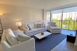 16919 N Bay Rd, Sunny Isles Beach, FL 33160 - Photo 4