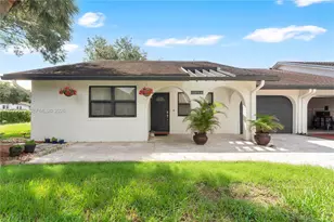 23378 SW 55th Ave, Boca Raton, FL 33433 - Photo 1
