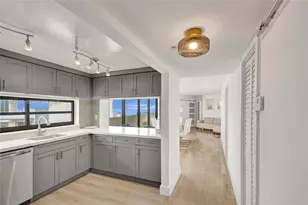 6820 Indian Creek Dr, Miami Beach, FL 33141 - Photo 10
