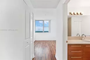 2641 N Flamingo Rd, Sunrise, FL 33323 - Photo 10