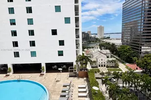 55 SE 6th St, Miami, FL 33131 - Photo 20