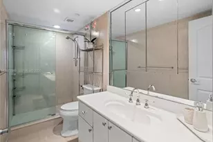 1950 S Ocean Dr, Hallandale Beach, FL 33009 - Photo 24