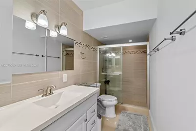 1950 S Ocean Dr #4E, Hallandale Beach, FL 33009 - Photo 18