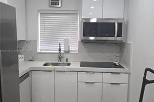 715 NW 30th Ct, Wilton Manors, FL 33311 - Photo 6