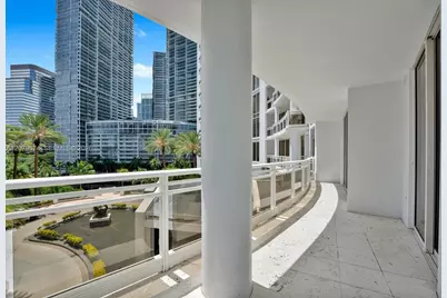 901 Brickell Key Blvd #609, Miami, FL 33131 - Photo 12