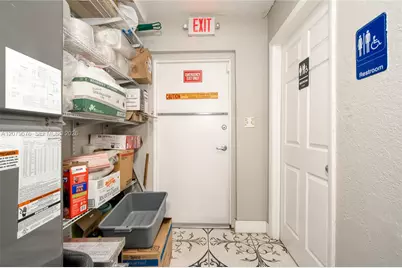 17010 W Dixie Hwy, North Miami Beach, FL 33160 - Photo 22