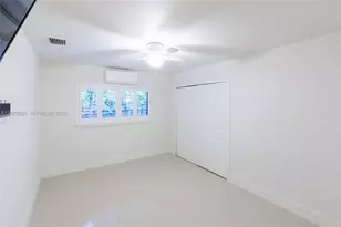 737 NW 4th St, Boca Raton, FL 33486 - Photo 44