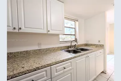 58 SW 14th Ter, Homestead, FL 33030 - Photo 20