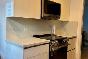 801 Brickell Key Blvd, Miami, FL 33131 - Photo 8