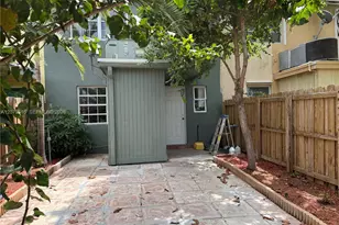 1367 NW 66th Ave, Margate, FL 33063 - Photo 16