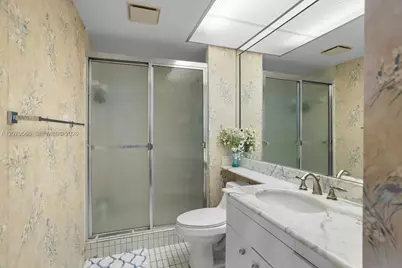 19667 W Turnberry Way #15-G, Aventura, FL 33180 - Photo 16