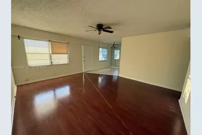 301 SW 135th Ave #402C, Pembroke Pines, FL 33027 - Photo 6
