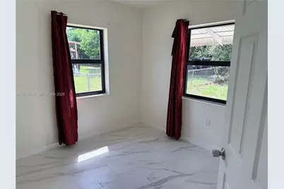 2754 NW 60th St, Miami, FL 33142 - Photo 12