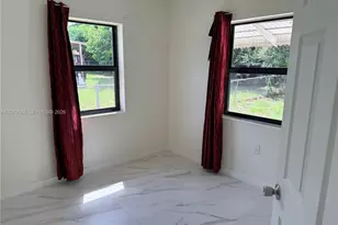 2754 NW 60th St, Miami, FL 33142 - Photo 12