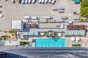 20 NE 11th St, Miami, FL 33132 - Photo 26