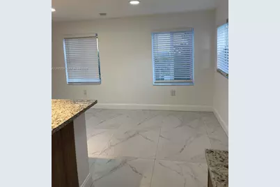 5764 E 5th Ave, Hialeah, FL 33013 - Photo 6