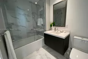 851 NE 1st Ave, Miami, FL 33132 - Photo 22