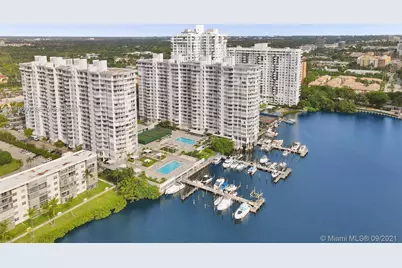 18051 Biscayne Blvd #1501, Aventura, FL 33160 - Photo 36