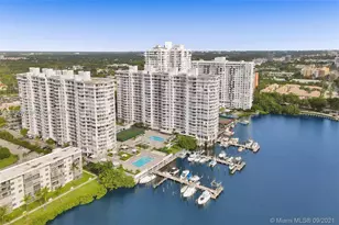 18051 Biscayne Blvd, Aventura, FL 33160 - Photo 36