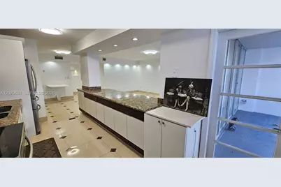 18051 Biscayne Blvd #1501, Aventura, FL 33160 - Photo 2
