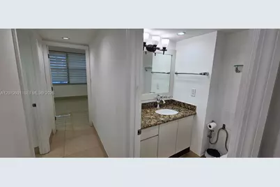 18051 Biscayne Blvd #1501, Aventura, FL 33160 - Photo 14