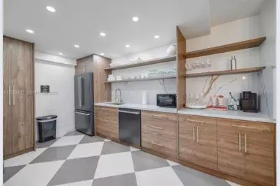 17800 Atlantic Blvd #PH14, Sunny Isles Beach, FL 33160 - Photo 14