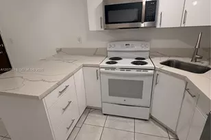 4715 NW 7th St, Miami, FL 33126 - Photo 1