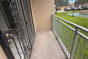 4715 NW 7th St, Miami, FL 33126 - Photo 24