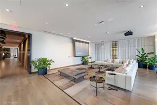 159 NE 6th St, Miami, FL 33132 - Photo 22