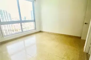 475 Brickell Ave, Miami, FL 33131 - Photo 10