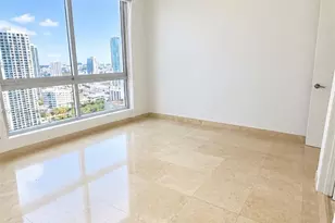 475 Brickell Ave, Miami, FL 33131 - Photo 8
