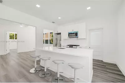 340 NE 125th St, North Miami, FL 33161 - Photo 50