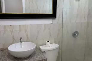 421 NE 68th St, Miami, FL 33138 - Photo 20