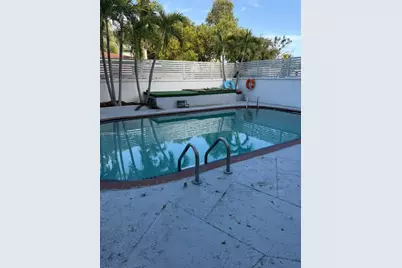 421 NE 68th St #8, Miami, FL 33138 - Photo 8