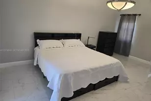 10901 NW 6th Ct, Plantation, FL 33324 - Photo 8