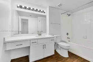 215 SW 117th Terrace, Pembroke Pines, FL 33025 - Photo 30