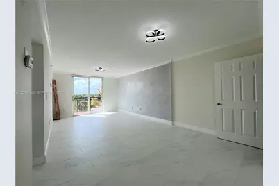 8888 Collins Ave #308, Surfside, FL 33154 - Photo 2