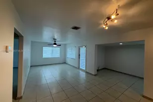 71 Coral Dr, Key Largo, FL 33037 - Photo 2