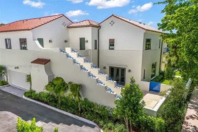 550 Malaga Ave #Villa 1, Coral Gables, FL 33134 - Photo 34