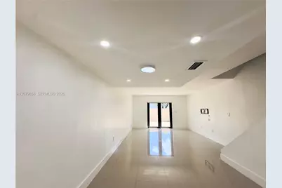 8010 SW 152nd Ave #211, Miami, FL 33193 - Photo 10