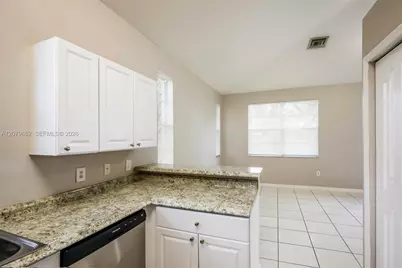 18800 SW 352nd St, Homestead, FL 33034 - Photo 8