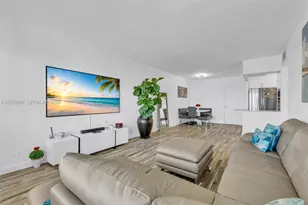 7441 Wayne, Miami Beach, FL 33141 - Photo 20