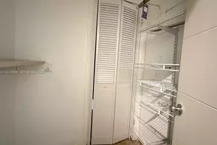 1400 NE 191st St, Miami, FL 33179 - Photo 6