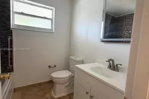 1400 NE 191st St, Miami, FL 33179 - Photo 10