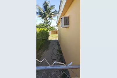 [Address not provided], North Miami Beach, FL 33162 - Photo 8