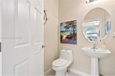 2466 NE 3rd Ct, Homestead, FL 33033 - Photo 10