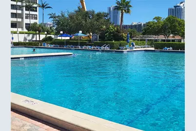 600 Three Islands Blvd #118, Hallandale Beach, FL 33009 - Photo 22