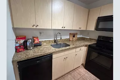 600 Three Islands Blvd #118, Hallandale Beach, FL 33009 - Photo 6