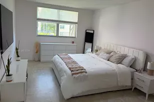 8225 Lake Dr, Doral, FL 33166 - Photo 8